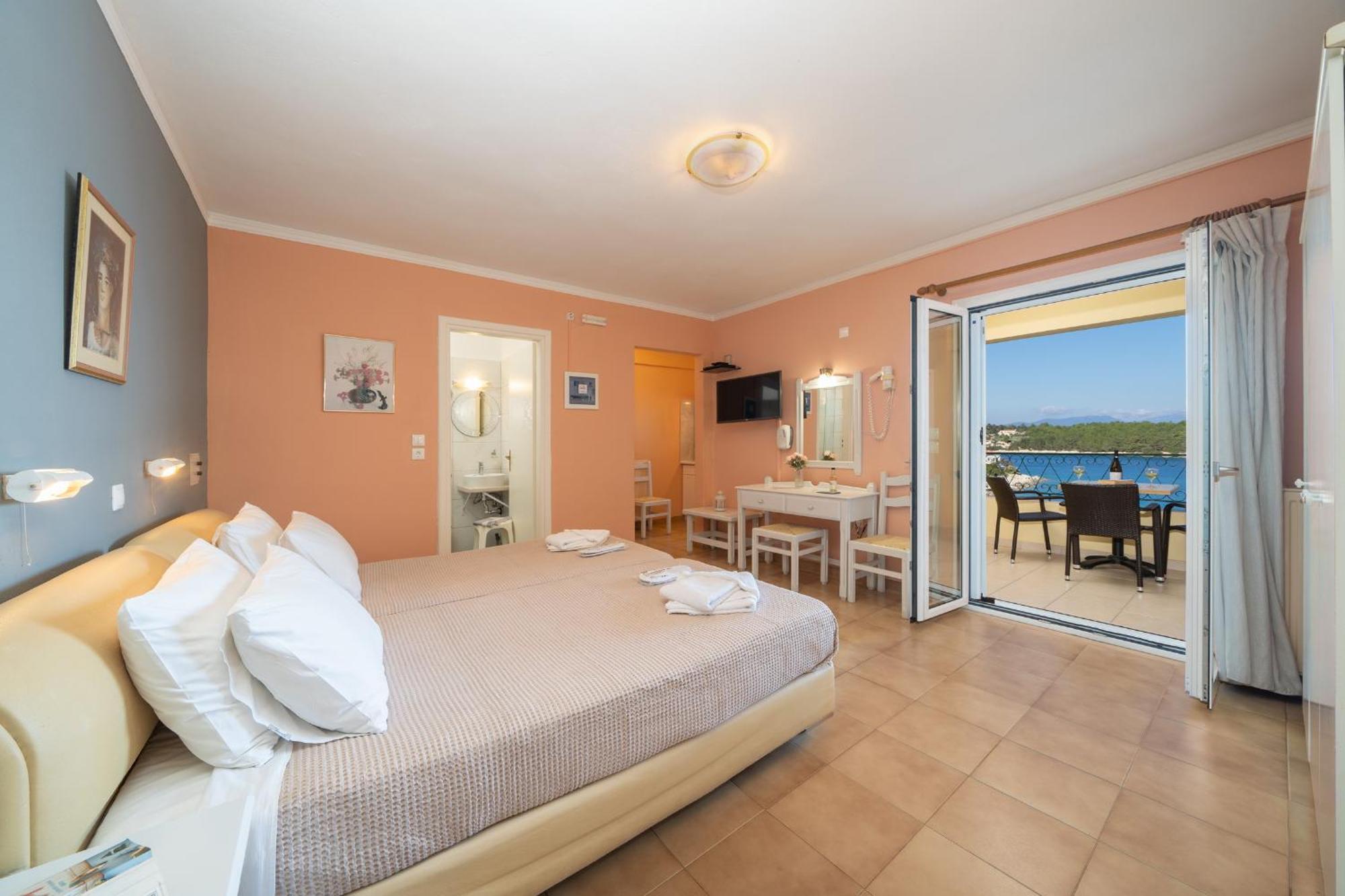 Stella Hotel Apartments Фискардон Экстерьер фото
