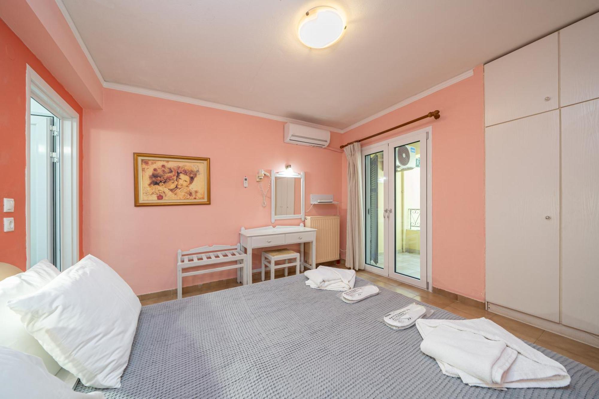 Stella Hotel Apartments Фискардон Экстерьер фото