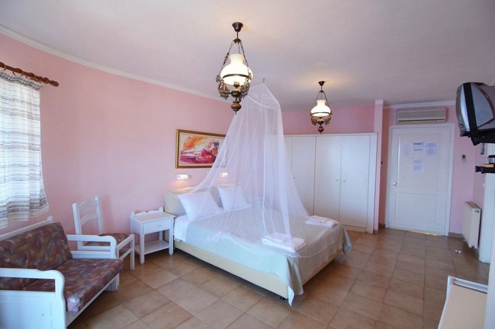 Stella Hotel Apartments Фискардон Экстерьер фото